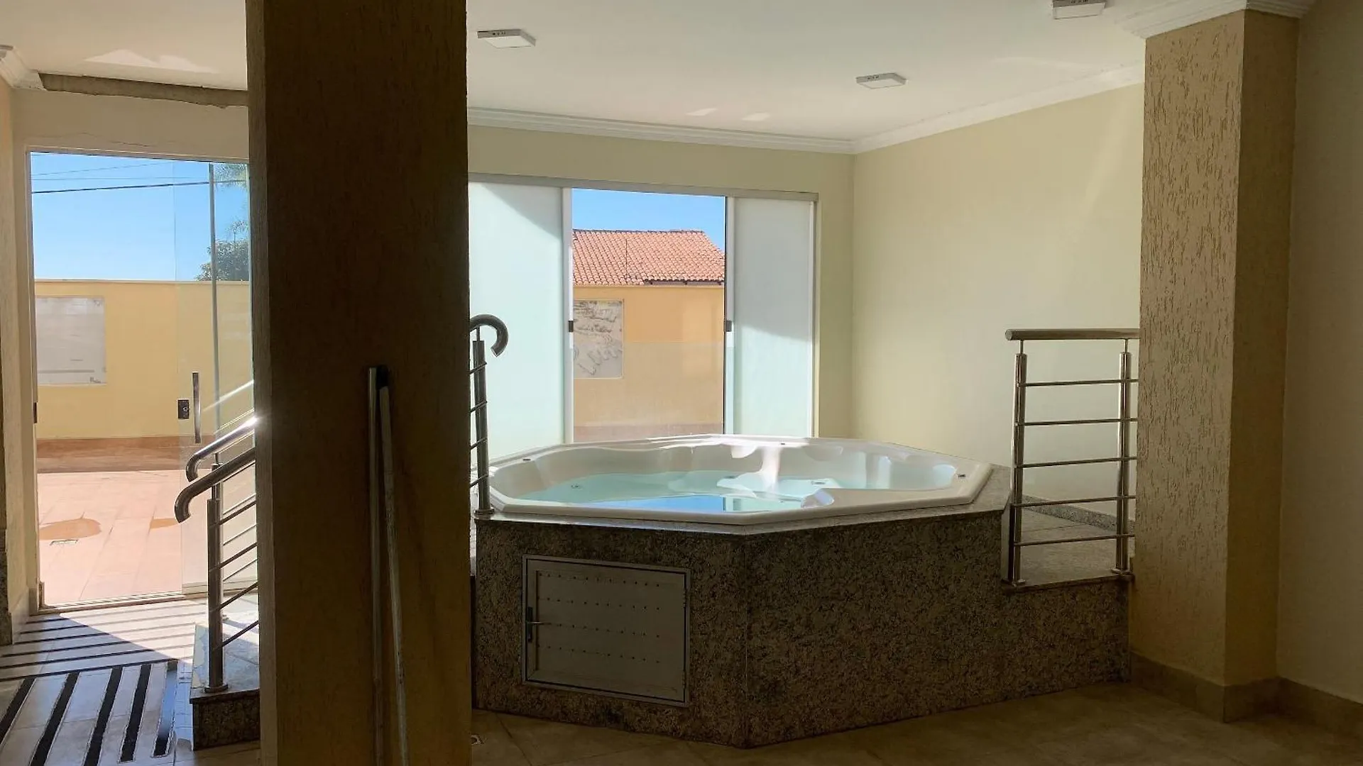 Toulon Flat Service Apartment Caldas Novas
